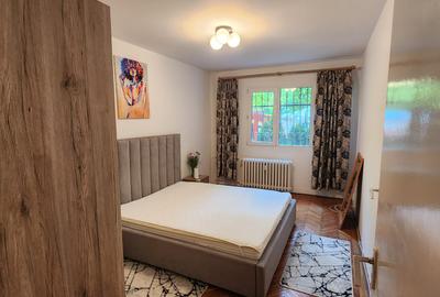 Apartament cu 2 camere decomandat în Berceni
