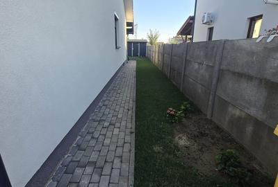 De închiriat – Duplex 1/2 în Moșnița Nouă - 600 €/lună - 6