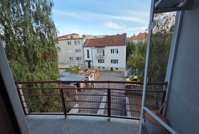 De inchiriat apartament cochet cu 3 camere, zona centrala cu parcare - 13