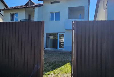 Oferta vanzare parte din duplex P+M Pitesti, 138000 EURO - 3