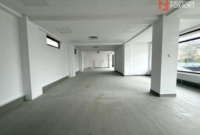 Cladire comerciala cu regim de inaltime P+2 E+M, suprafata 550 mp de inchiriat - 13
