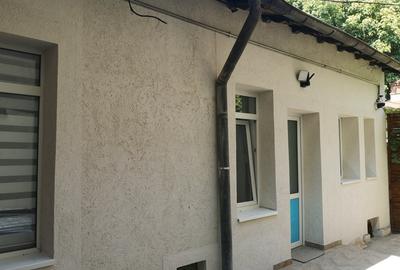 Polona-A Vlaicu, pe str. Paul Greceanu, langa Metrou A Vlaicu, - 11