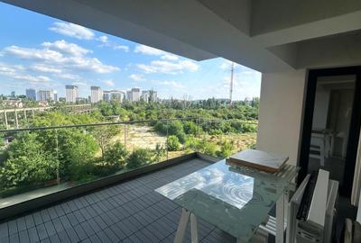 Apartament cu 3 camere semidecomandat în Domenii