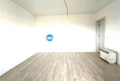 Apartament intabulat, 2 cam D, parcare , Hlincea Manta Rosie - 2