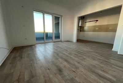 Apartament cu 2 camere decomandat în Giroc