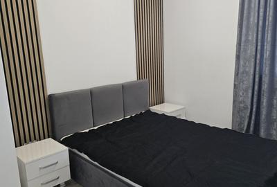 Apartament cu 3 camere decomandat în Obor
