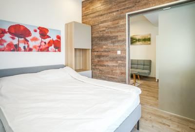 Apartament luminos foarte aproape de metrou, lac si Herastrau (English in descr) - 13