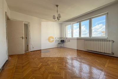 Apartament cu 3 camere decomandat în Gara de Nord