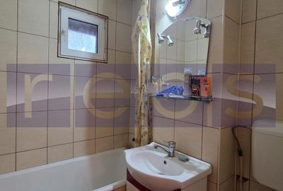 VANZARE 3 CAMERE DECOMANDAT PARTER  DRISTOR - 13