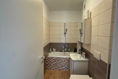 Apartament 2 camere decomandat, zona Tractorul-Coresi - 5
