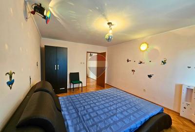 Vila tip duplex Banesti, 341 mp utili, garaj, vedere Caraiman - 15