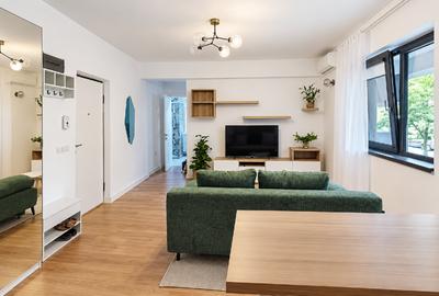 Apartament cu 2 camere semidecomandat, mobilat în Brâncoveanu