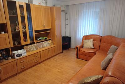 Apartament cu 2 camere decomandat, mobilat în CET