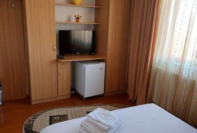 TECHIRGHIOL, CENTRAL, VILA  D+P+1, DESCHIDERE PE COLT, 5 CAMERE, 5 BAI - 30