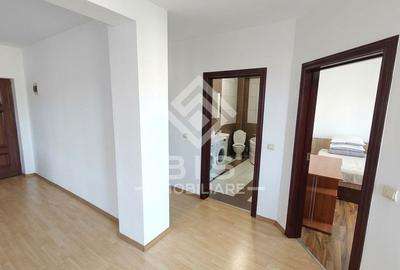 Vând Apartament Luminos, 2 Camere + Dressing, Zona Sanovil - 8