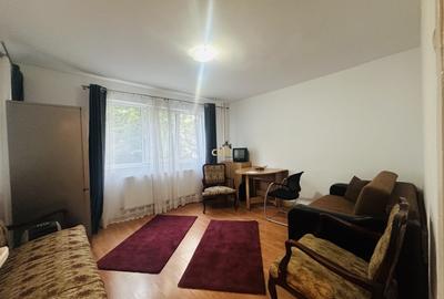 Apartament cu 4 camere decomandat, mobilat în Mănăștur