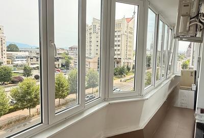 Bulevardul Unirii, vedere spre Parcul Mara-Apartament cu 3 camere de închiriat! - 14