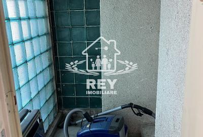 Apartament 4 camere decomandate 4 balcoane etaj 1 Str. Bâlea/Sibiu - 16