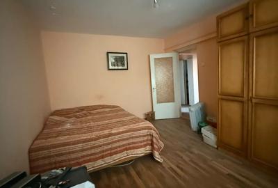 Garsonieră decomandată în Radu Negru