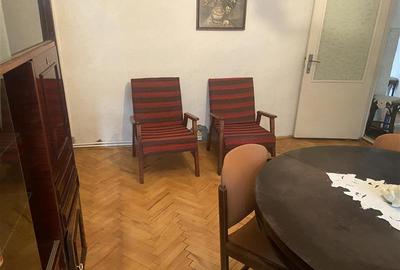 Apartament 3 camere de vanzare in Focsani , zona cartier Sud , etaj 1   4 , deco - 2