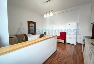 Apartament de inchiriat 3 camere, Ultracentral, Oradea - 2