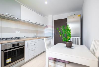 Apartament cu 2 camere la Urban Coresi, două balcoane, parcare + boxă - 16