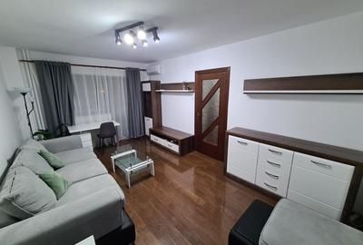 Apartament cu 2 camere decomandat în Lacul Tei