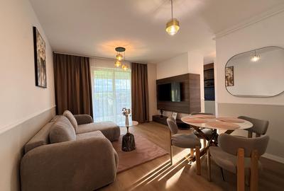 Apartament cu 3 camere semidecomandat, mobilat în Florești