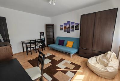 Apartament cu 2 camere decomandat, mobilat în Unirii