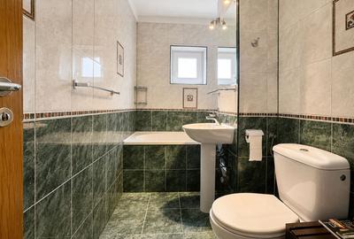 Apartament 4 camere decomandat, 2 băi, 2 balcoane - 17