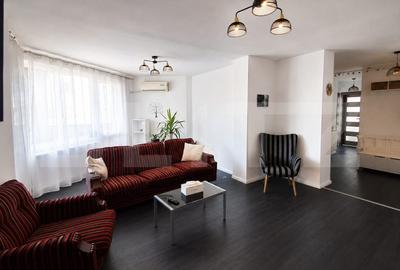 Apartament cu 3 camere decomandat, mobilat în Ultracentral
