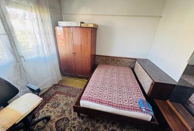 3 camere, decomandat, 2 balcoane,termositem,gaze in  zona semicentrala - 10