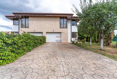 Duplex cu 5 camere în Florești