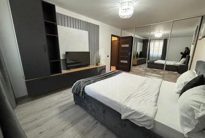 Apartament cu 2 camere semidecomandat, mobilat în Dâmbul Rotund