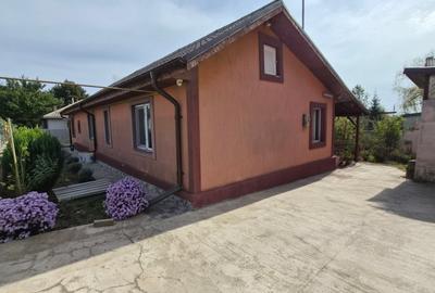 Lazu - casa constructie mixta + teren 515 mp - 1