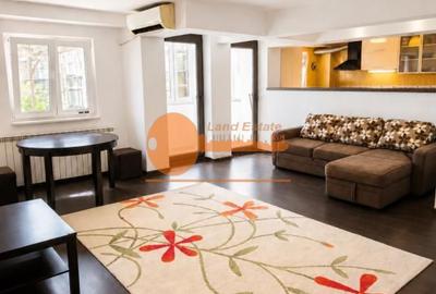 Apartament cu 3 camere semidecomandat, mobilat în Nerva Traian