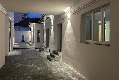 Spatiu comercial Ultracentral Fagaras - 1