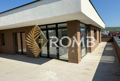 Apartament cu 3 camere semidecomandat în Florești