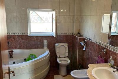 Vila de exceptie 6 camere 450 mp utili, 1000 mp teren, piscina Rosu-Padure - 17