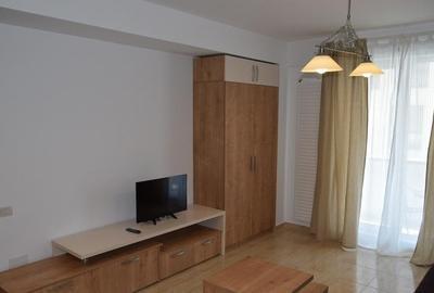 Apartament cu 2 camere decomandat, mobilat în Parcul Carol