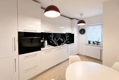 Apartament cu 3 camere decomandat, mobilat în Grigorescu