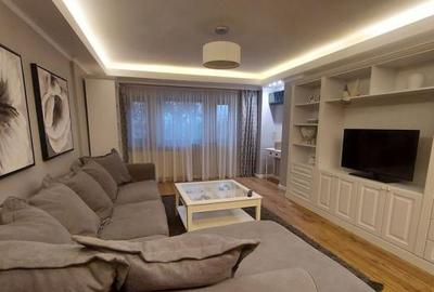Unirii Casa Poporului - 1