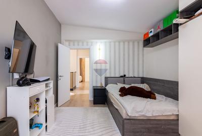 Casă / Vilă cu 4 camere de vanzare, utilitati, autobuz, Mega Image - 20