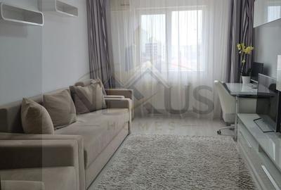 Apartament cu 2 camere decomandat, mobilat în Sud