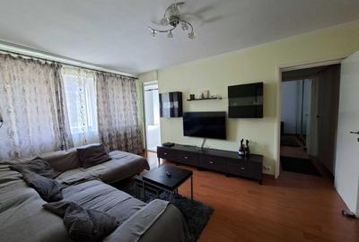 Apartament 2 camere de vanzare Lujerului - 1
