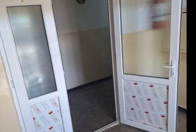 Vânzare garsonieră zona cet nemobilată 21 mp - 2
