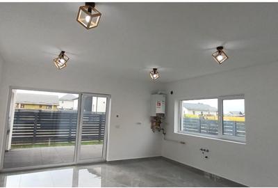Casa 3 camere intabulata,la pret de apartament  Izvor - 9