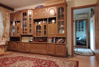 3 camere cu acces terasa Craiovita Noua - NIELA - 2