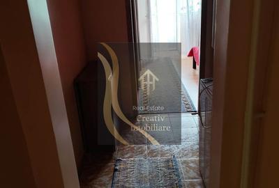Apartament de vanzare 4 camere - 8