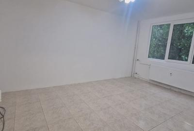2 camere, metrou Valea Ialomiței , etj1/4 - 8